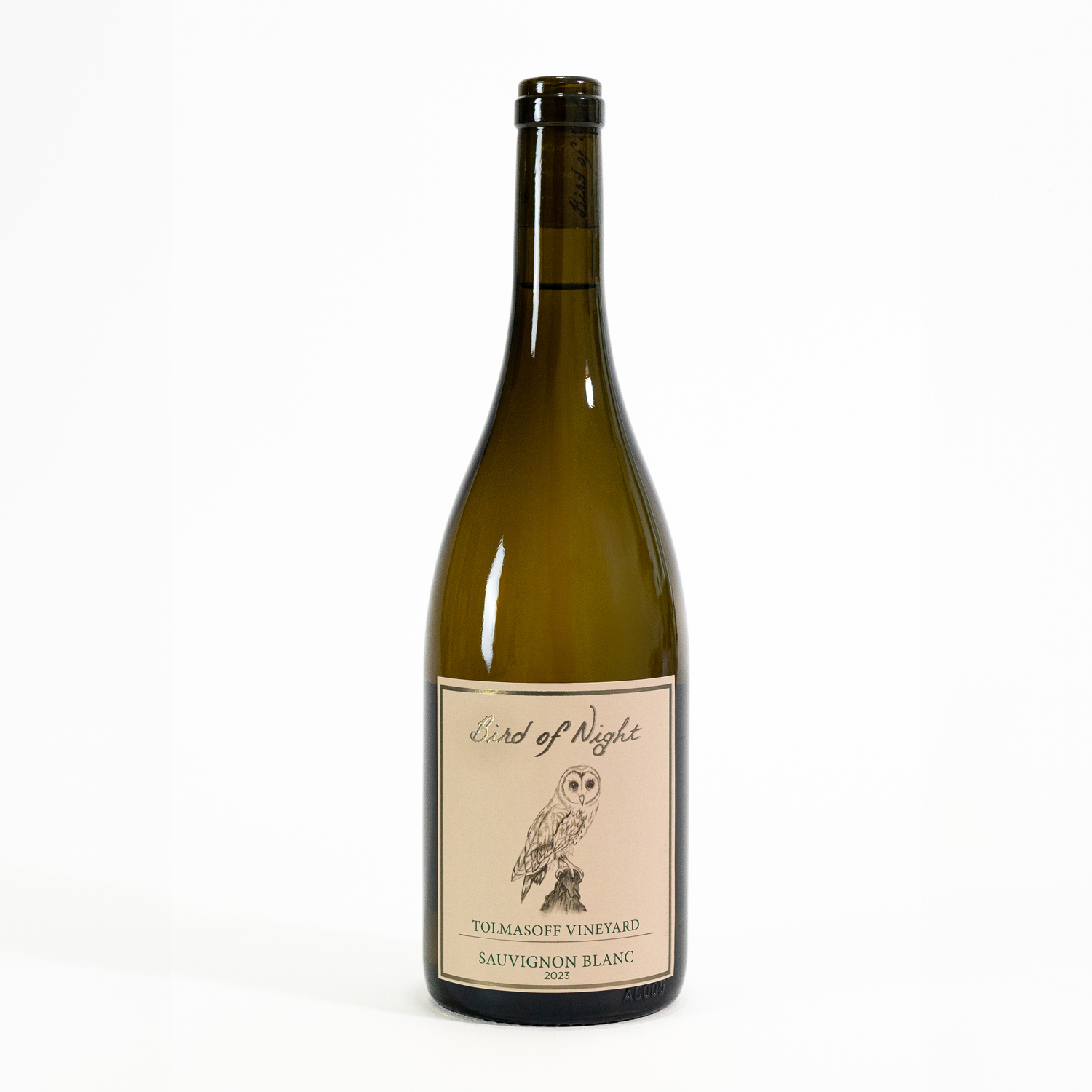 Bottle shot of 2023 Dry Creek Tolmasoff Vineyard Sauvignon Blanc on white background